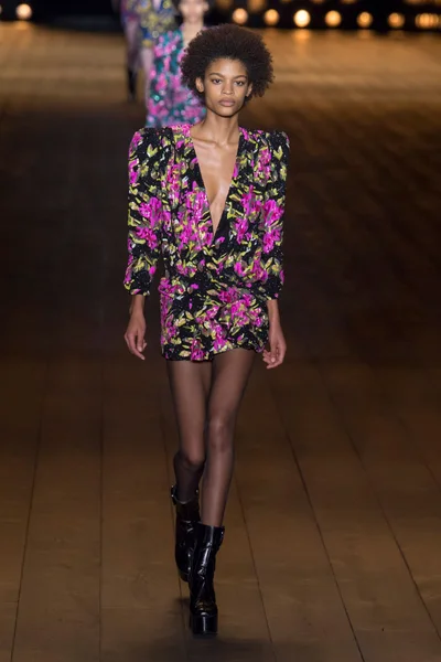 Look 62